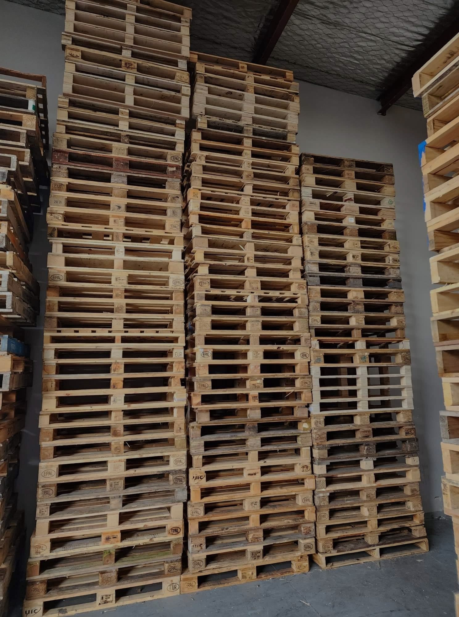 buy wooden pallets 
